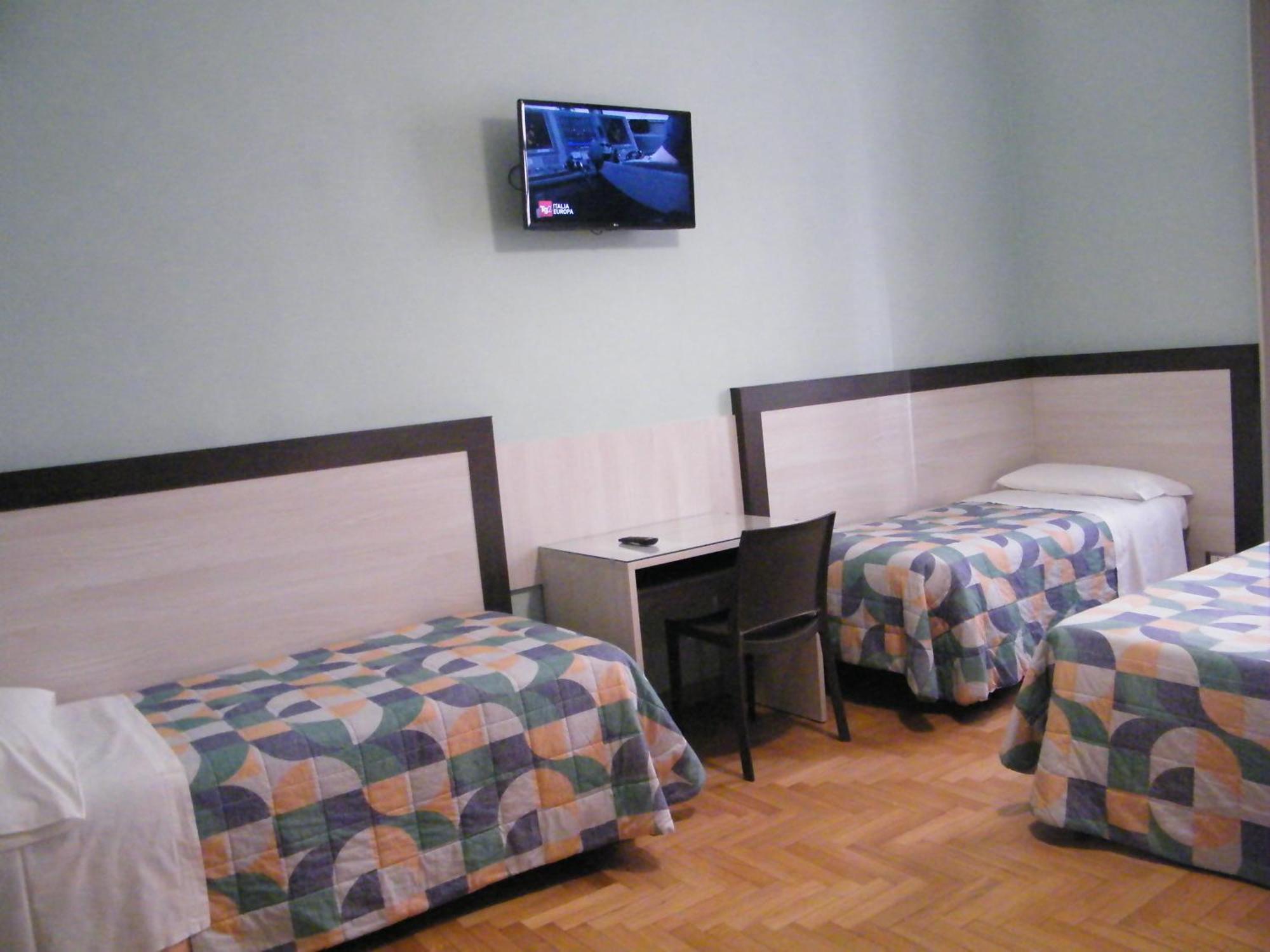 Torino Central-- Rooms And Apartments - Alba Turim Exterior foto